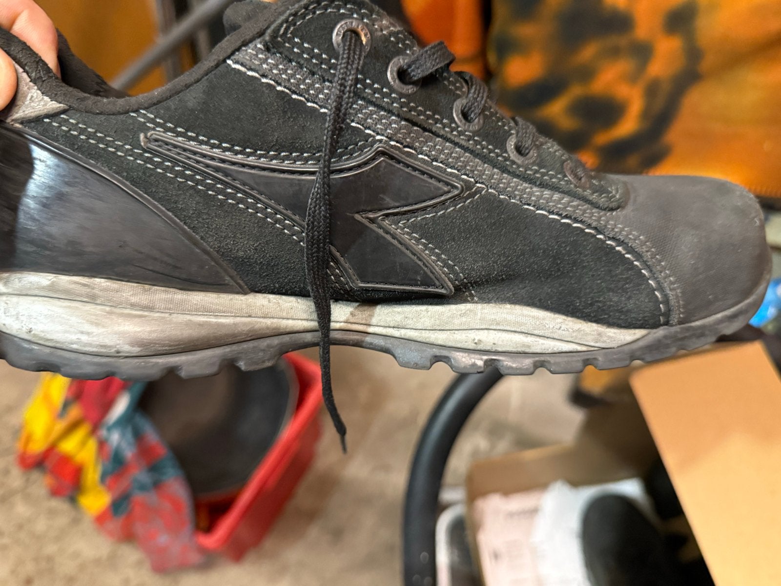 Diadora werkschoenen - Maat 41, Ophalen of Verzenden, Gebruikt