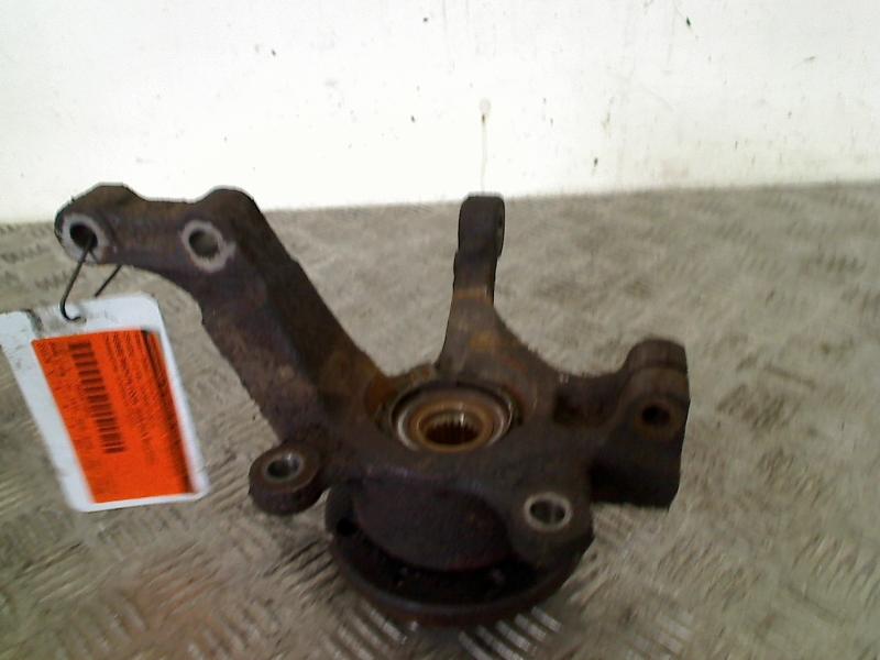 Fusee Rechts Voor Nissan Micra (K12) (2003-01/2010-06), Gebruikt, Germany@nissan-services.eu, Kronenweg 38, Wesseling 50389, , Duitsland