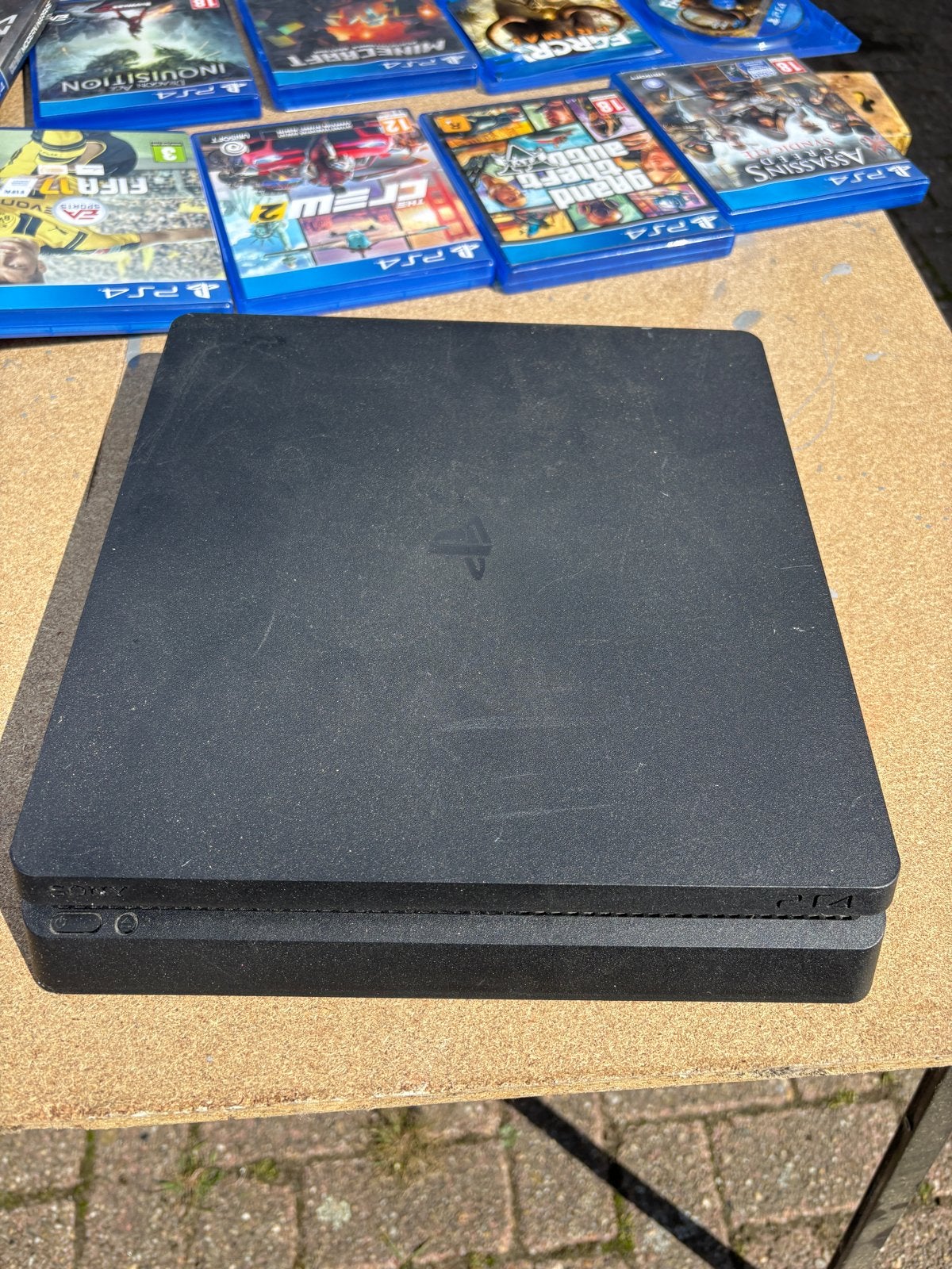 PlayStation 4 Slim met 11 spellen, Spelcomputers en Games, Ophalen, Sony, Zonder controller, Sony