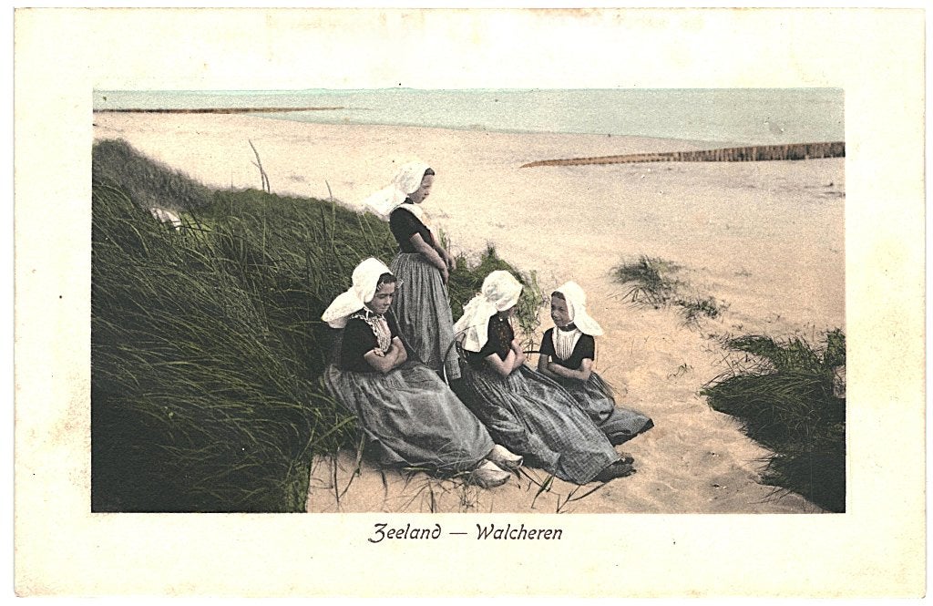 700384 Walcheren Klederdracht Z Nette kaart onbeschreven, Ophalen of Verzenden, Voor 1920, Ongelopen, Zeeland
