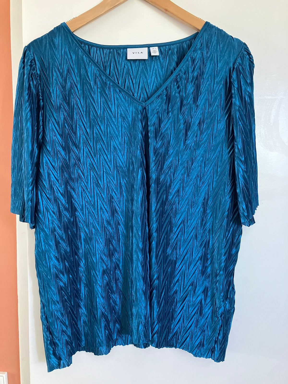 Chique turquoise blauw t shirt zijde glans L/XL, Ophalen of Verzenden, Zo goed als nieuw, Blauw