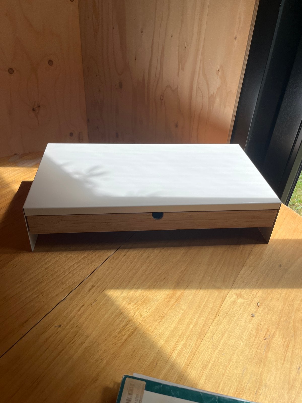 Ikea Monitorstandaard met lade, Ophalen, Gebruikt