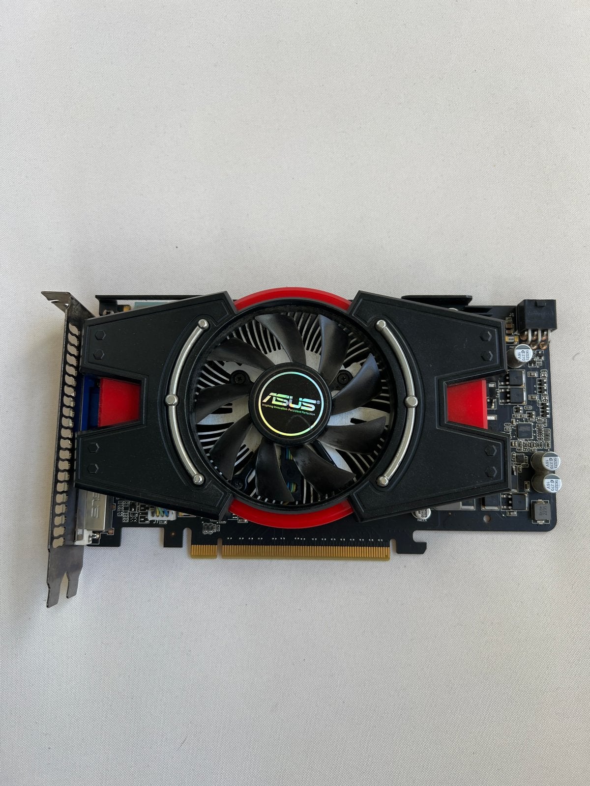 Nvidia geforce gtx 550 ti 1gb gddr5, Computers en Software, Videokaarten, Gebruikt, Ophalen of Verzenden, GDDR5, Nvidia