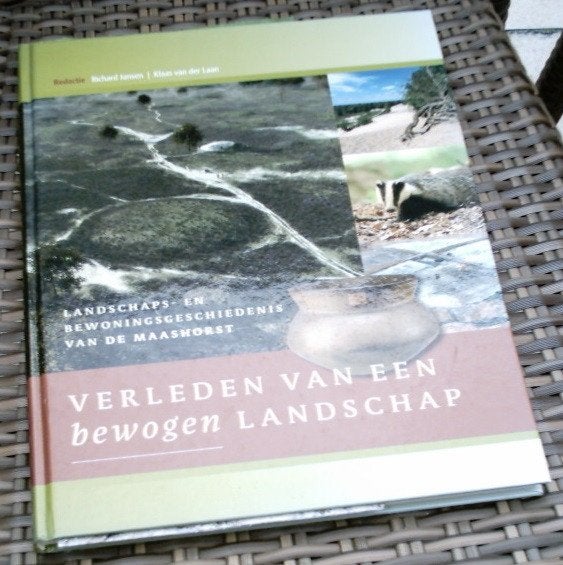 Landschaps- en bewoningsgeschiedenis van de Maashorst., Ophalen of Verzenden, Zo goed als nieuw
