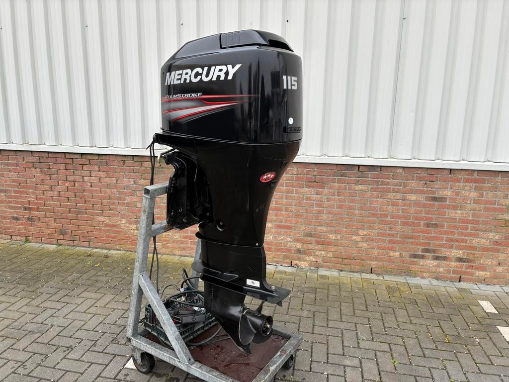 Mercury 115 pk 4 takt EFI , Powertrim, vaarklaar !, Watersport en Boten, Buiten- en Binnenboordmotoren, Gebruikt, Viertaktmotor