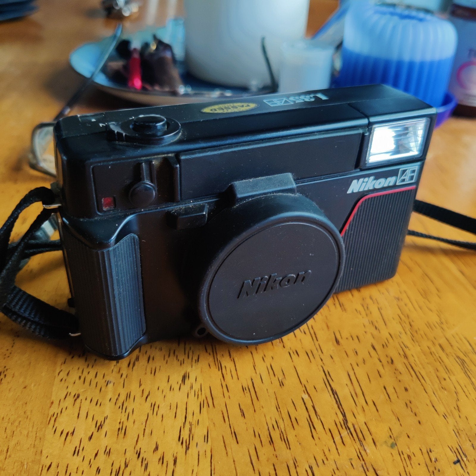 Vintage Analoge Nikon L35AF Compact Camera met Pouch, Ophalen of Verzenden, Gebruikt, Compact, Nikon