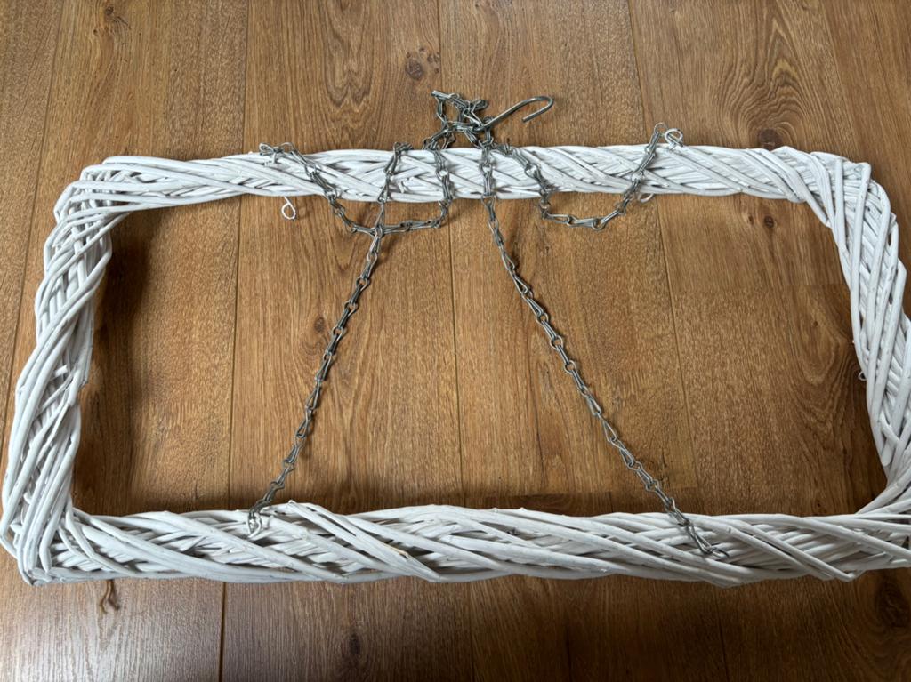 Hanger rotan, Huis en Inrichting, Woonaccessoires | Kransen, Ophalen of Verzenden, Zo goed als nieuw