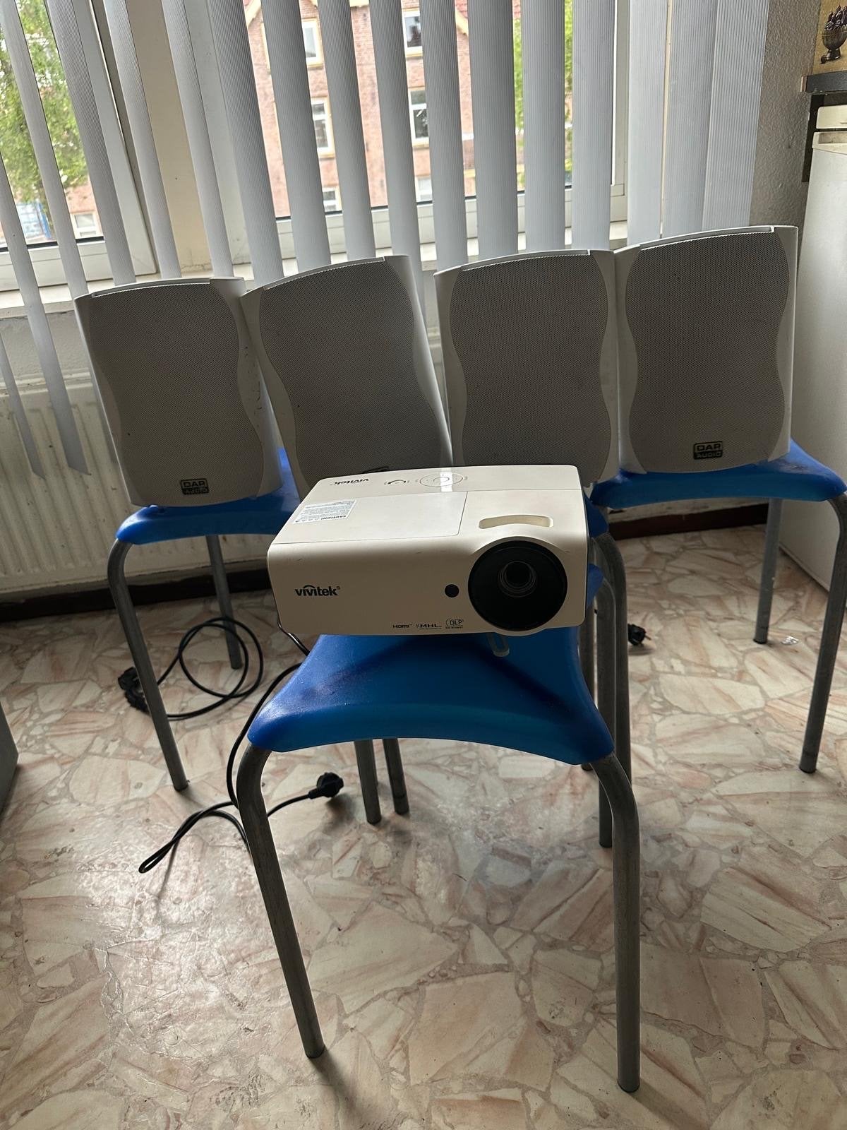 Vivitek Projector met DAP Audio PRA-62 Speakers, Audio, Tv en Foto, Beamers, Ophalen, Gebruikt, DLP, Overige resoluties