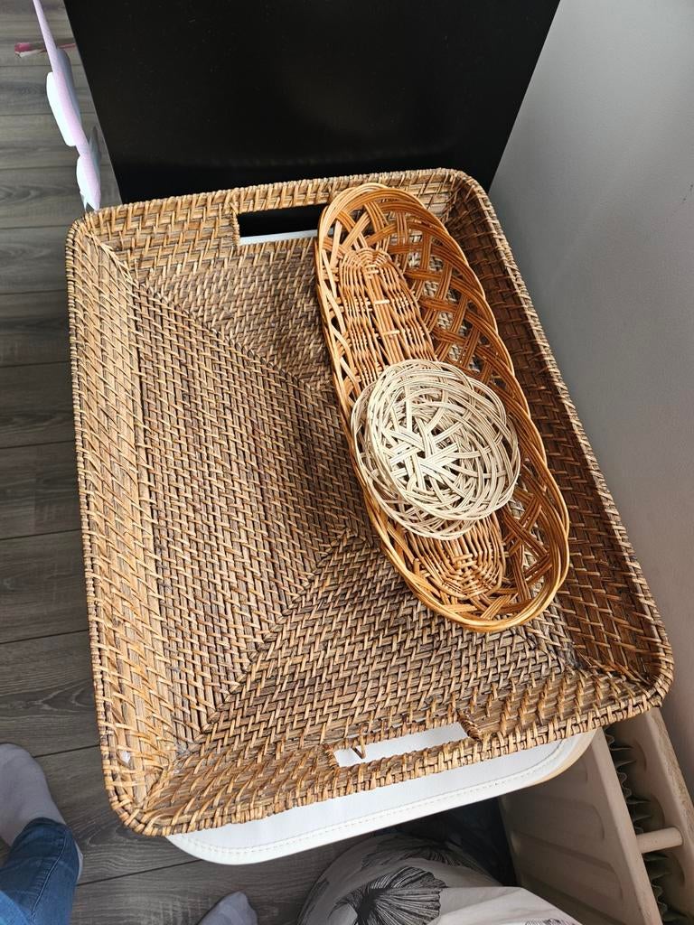 Set van 4 rieten mandjes, Gebruikt, Mand, Ophalen of Verzenden, Riet