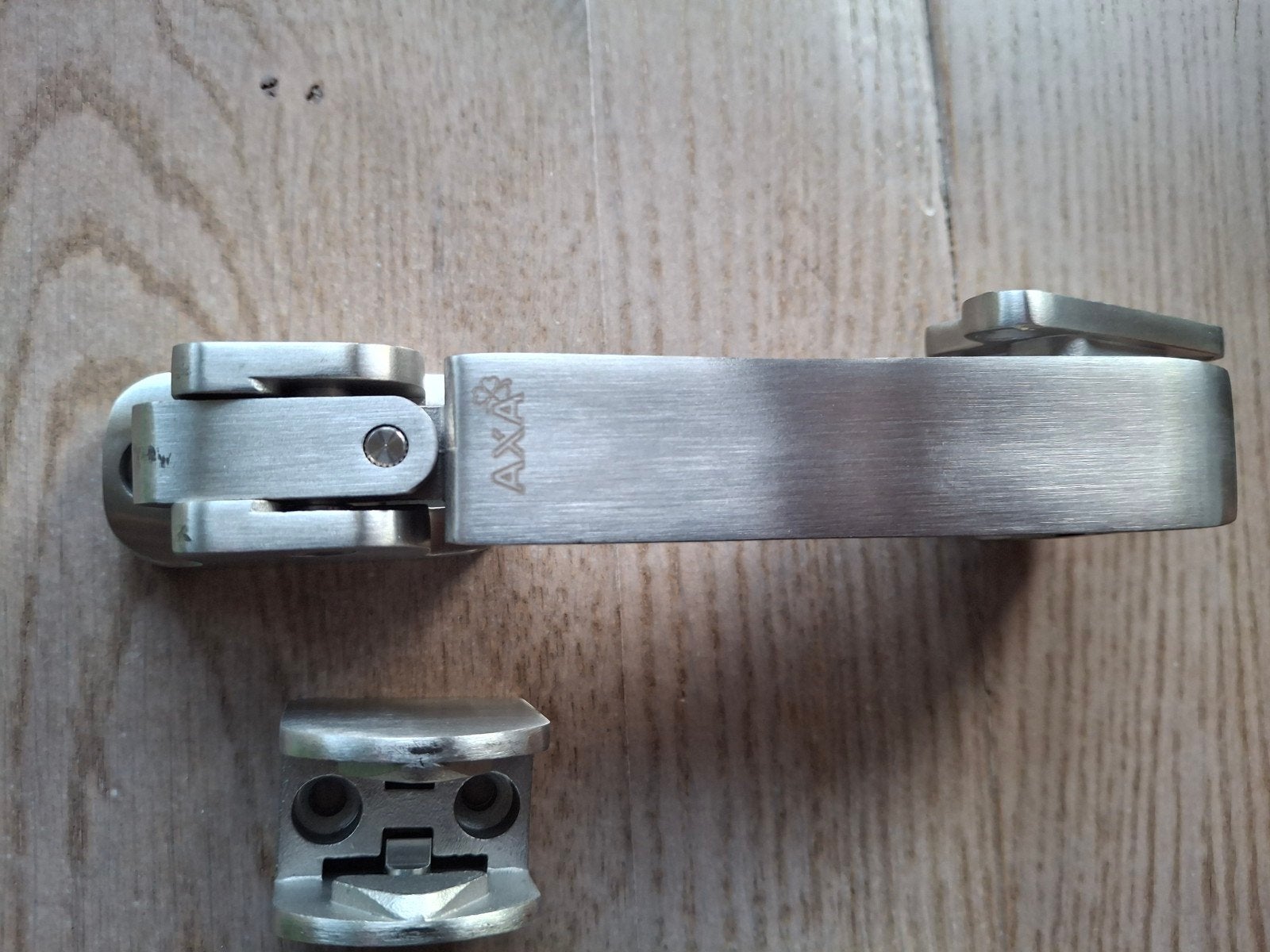 AXA Oyster Veiligheids Combi Raamsluiting SKG** (3 stuks), Ophalen of Verzenden, Nieuw, Slot