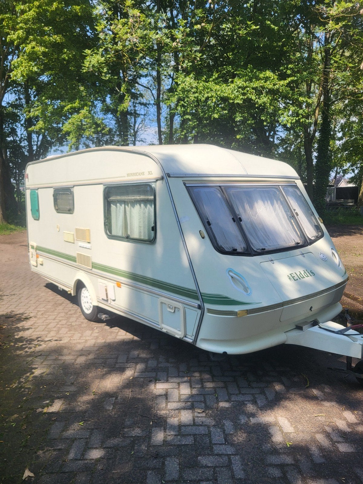 Leuke caravan bouwjaar 1992 geen tent, Mover, Frans bed, Particulier, 4 tot 5 meter