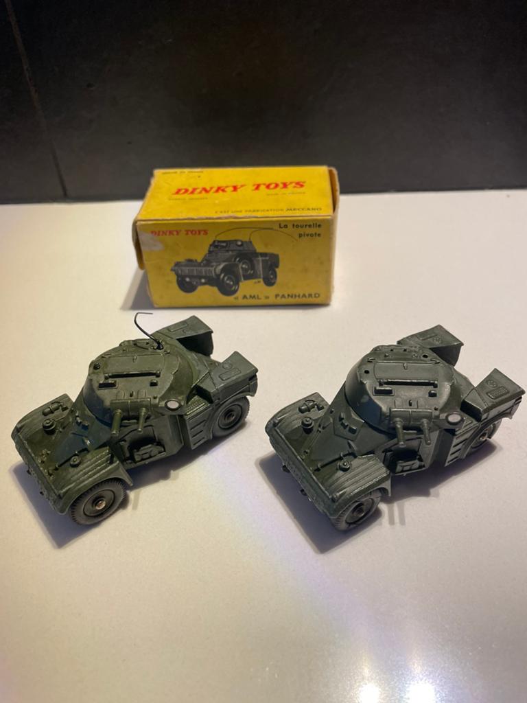 2 * Originele Dinky Toy Panhard 814 waarvan 1 met doosje, Ophalen of Verzenden, Zo goed als nieuw, Bus of Vrachtwagen, Dinky Toys
