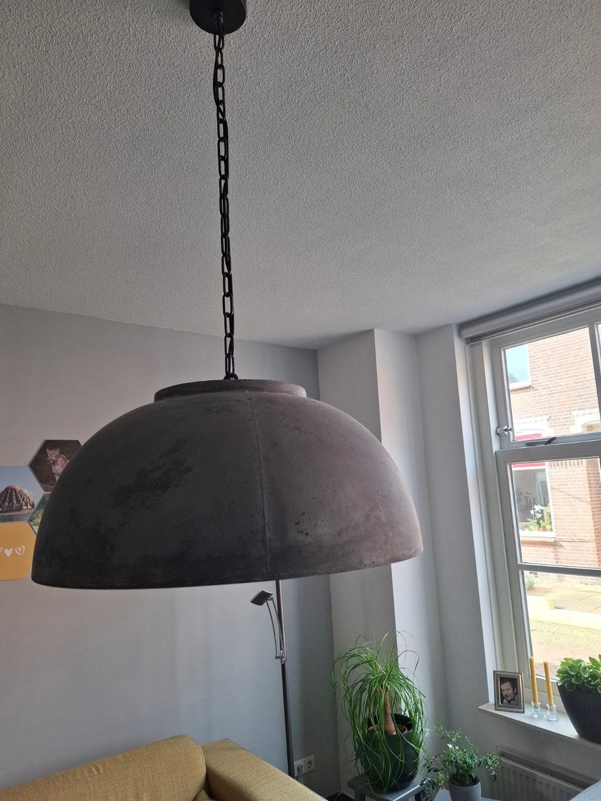 Beton look huiskamer lamp, Huis en Inrichting, Ophalen, Zo goed als nieuw