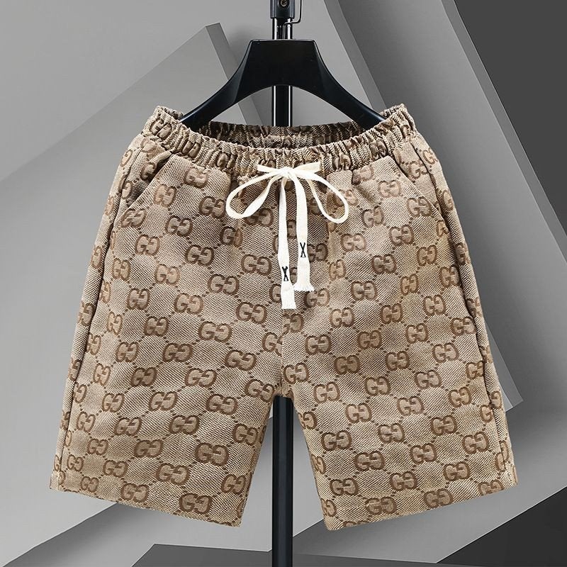 Gucci korte broek en jacket, Ophalen, Maat 52/54 (L), Zwart