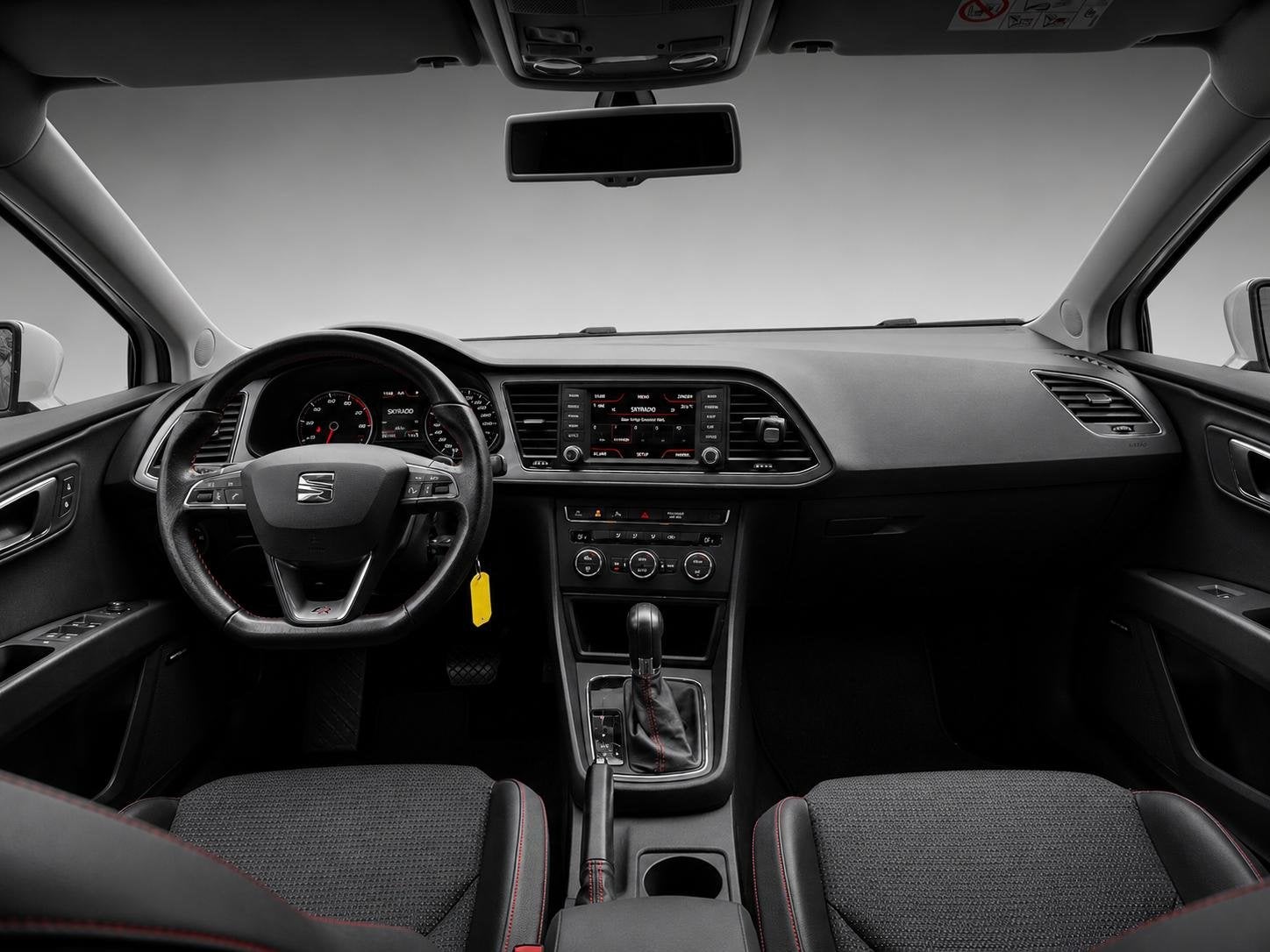 SEAT Leon ST 1.4 TSI ACT FR| CruiseControl|Navi|Bluetooth|Sp, Stof, Gebruikt, 4 cilinders, Leon
