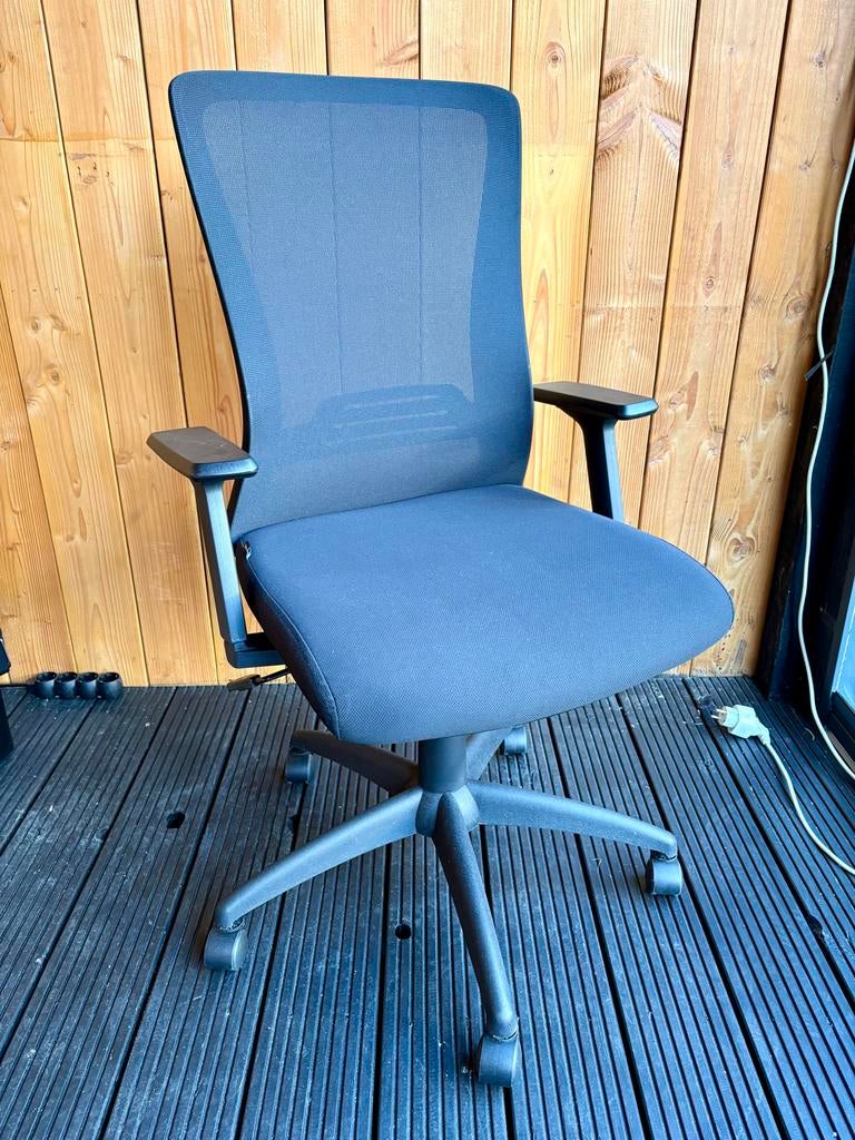 LifeGoods Ergonomische Bureaustoel - Zwart, Huis en Inrichting, Bureaustoelen, Zwart, Ophalen of Verzenden, Zo goed als nieuw