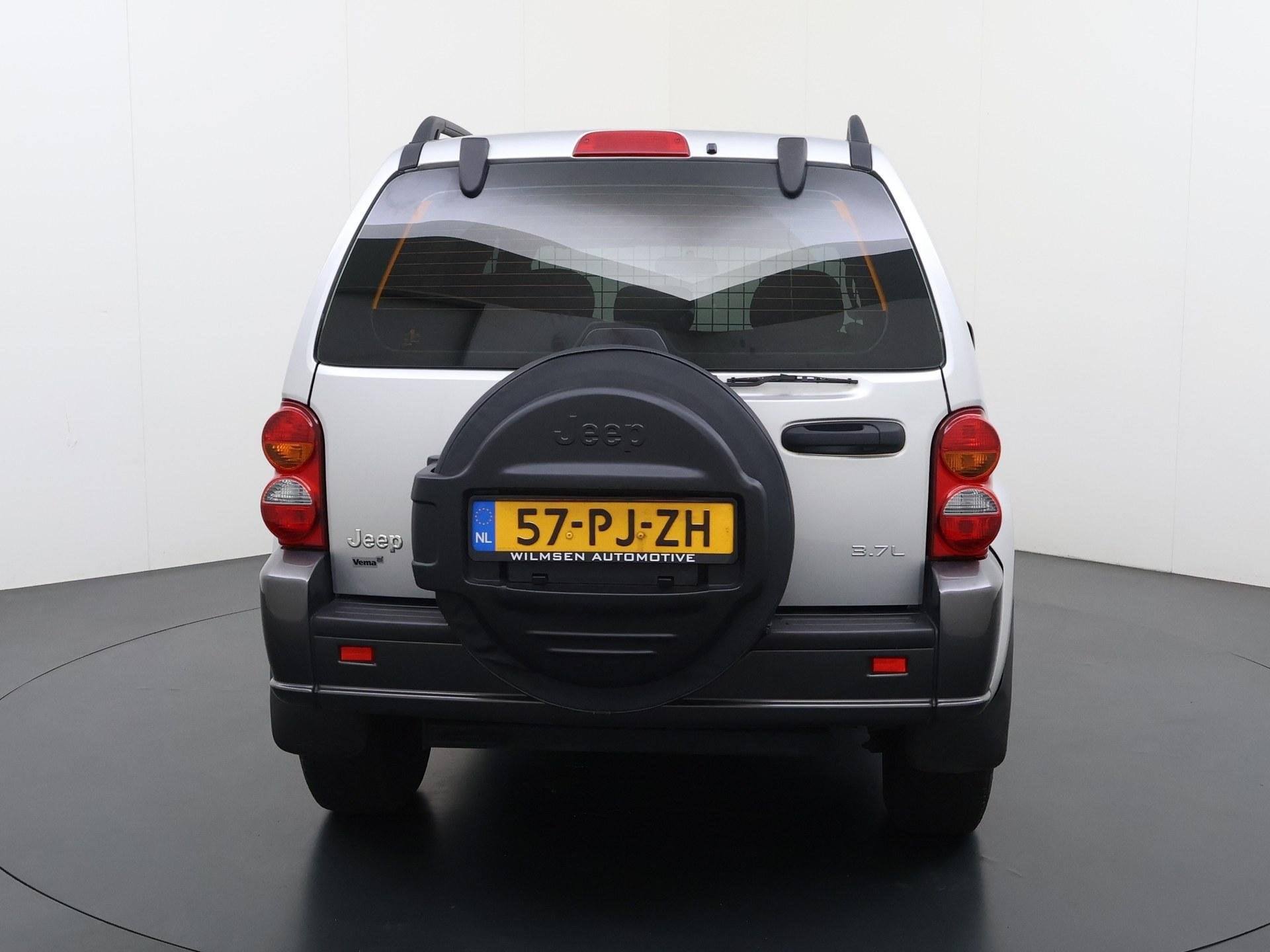 Jeep Cherokee 3.7i V6 Extreme Sport, Auto's, Jeep, Automaat, Gebruikt, 213 pk, 3360 kg