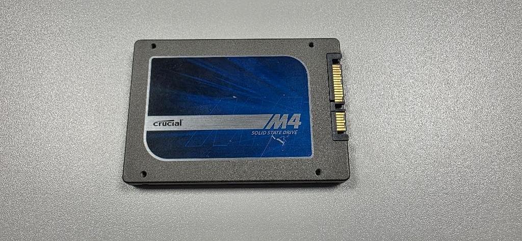 Crucial M4 SATA SSD 512GB, Intern, Gebruikt, 512GB, Ophalen of Verzenden