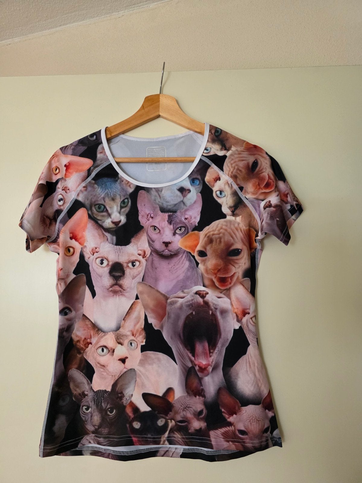 T-shirt met Sphynx kattenprint - Maat L, Maat 42/44 (L), Nieuw, Ophalen of Verzenden, Korte mouw