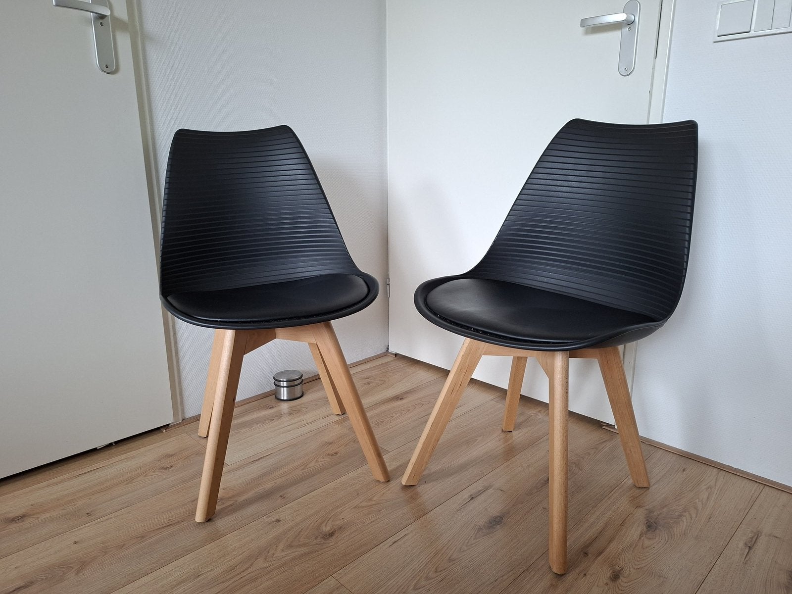 Wehkamp eetkamerstoel Tulip, Ophalen, Gebruikt, Zwart, Twee