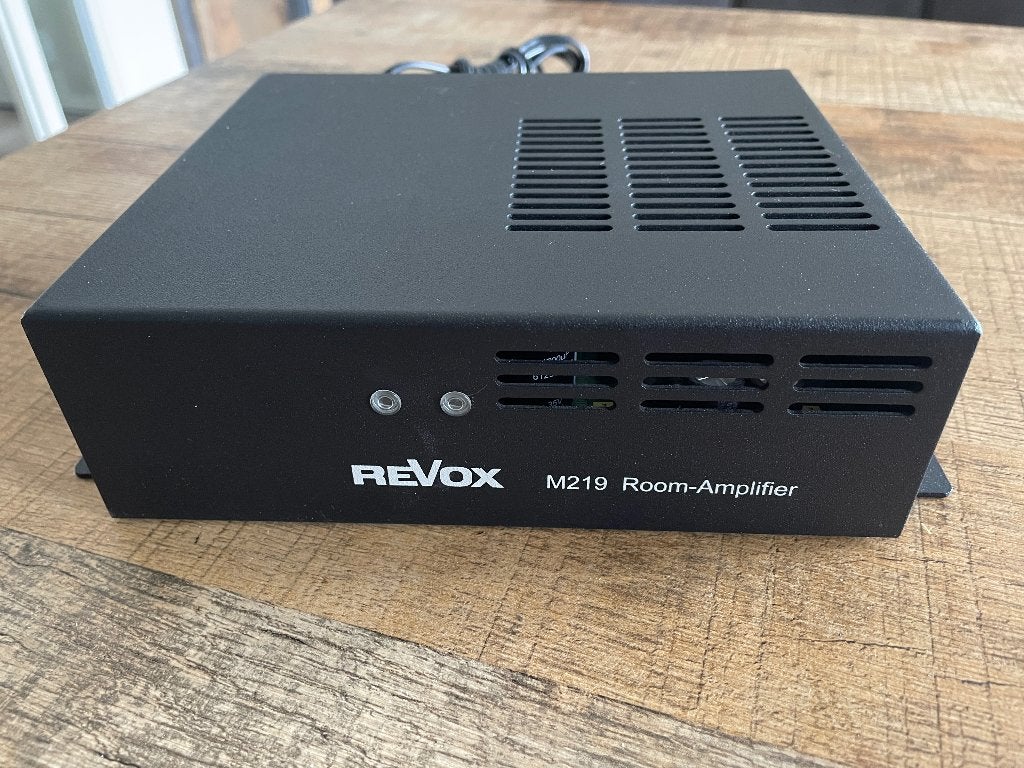 Revox M219 Room Amplifier, Overige merken, Ophalen of Verzenden, Zo goed als nieuw, 60 tot 120 watt