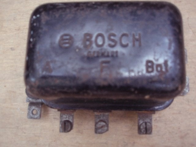 BOSCH Regulateur (volt -spanning) A F Bat, Ophalen of Verzenden, Gebruikt