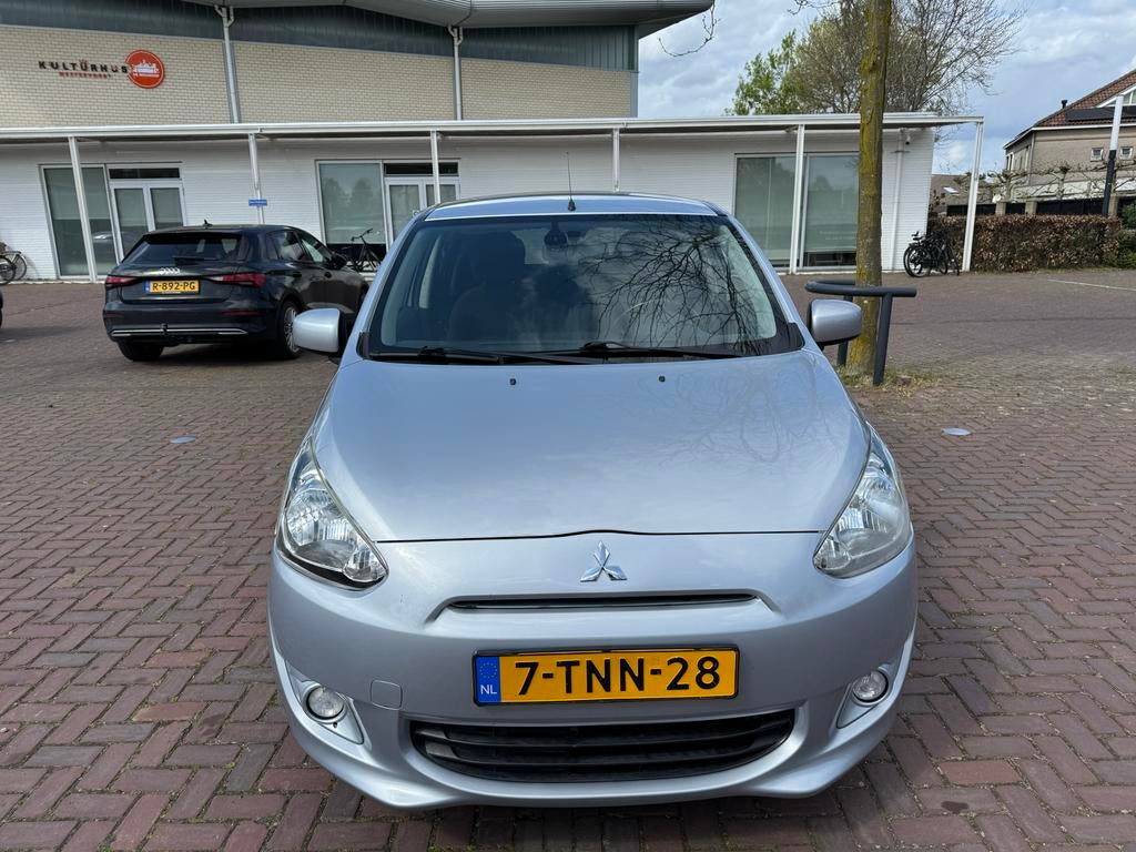 Mitsubishi Space Star 1.0 MPI 52KW 2014 Grijs, Voorwielaandrijving, USB, Origineel Nederlands, Handgeschakeld