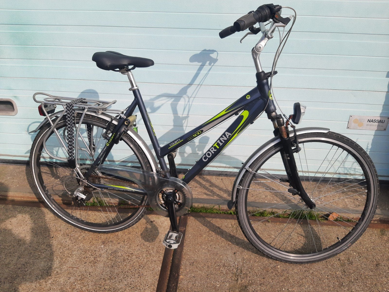 Cortina damesfiets, Fietsen en Brommers, 28 inch, Velgrem, 56 cm of meer, Zo goed als nieuw