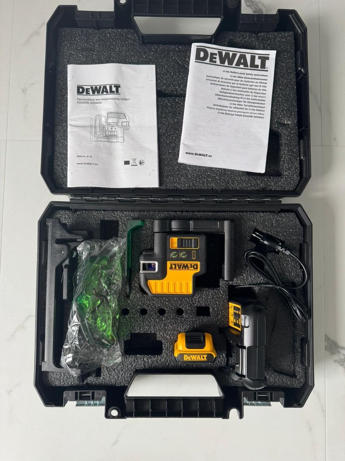 DeWalt Kruislijnlaser, Ophalen of Verzenden, Nieuw, Afstand