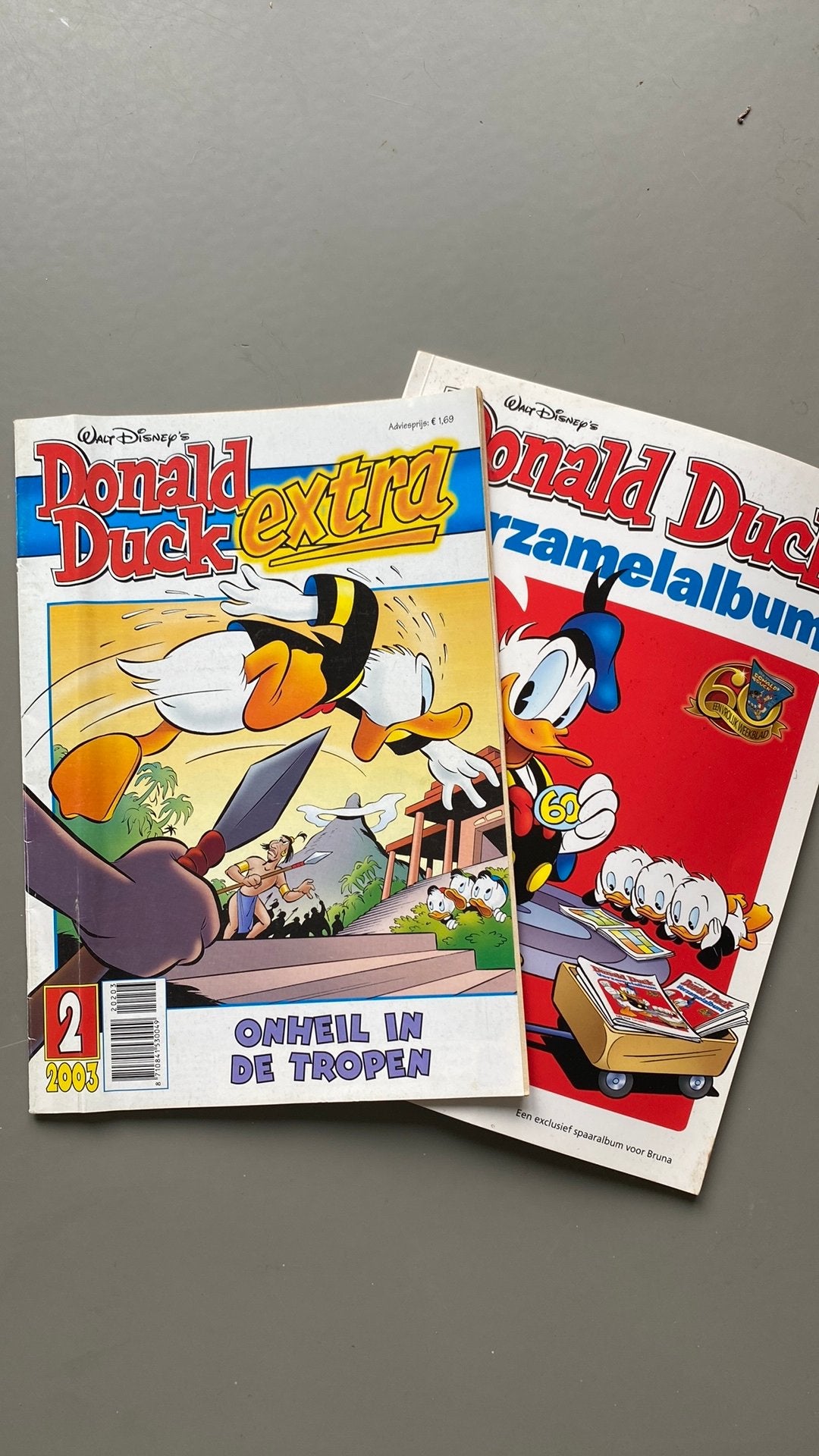 Donald Duck extra 2003 en Verzamelalbum compleet, Boeken, Meerdere comics, Ophalen of Verzenden, Zo goed als nieuw, Europa