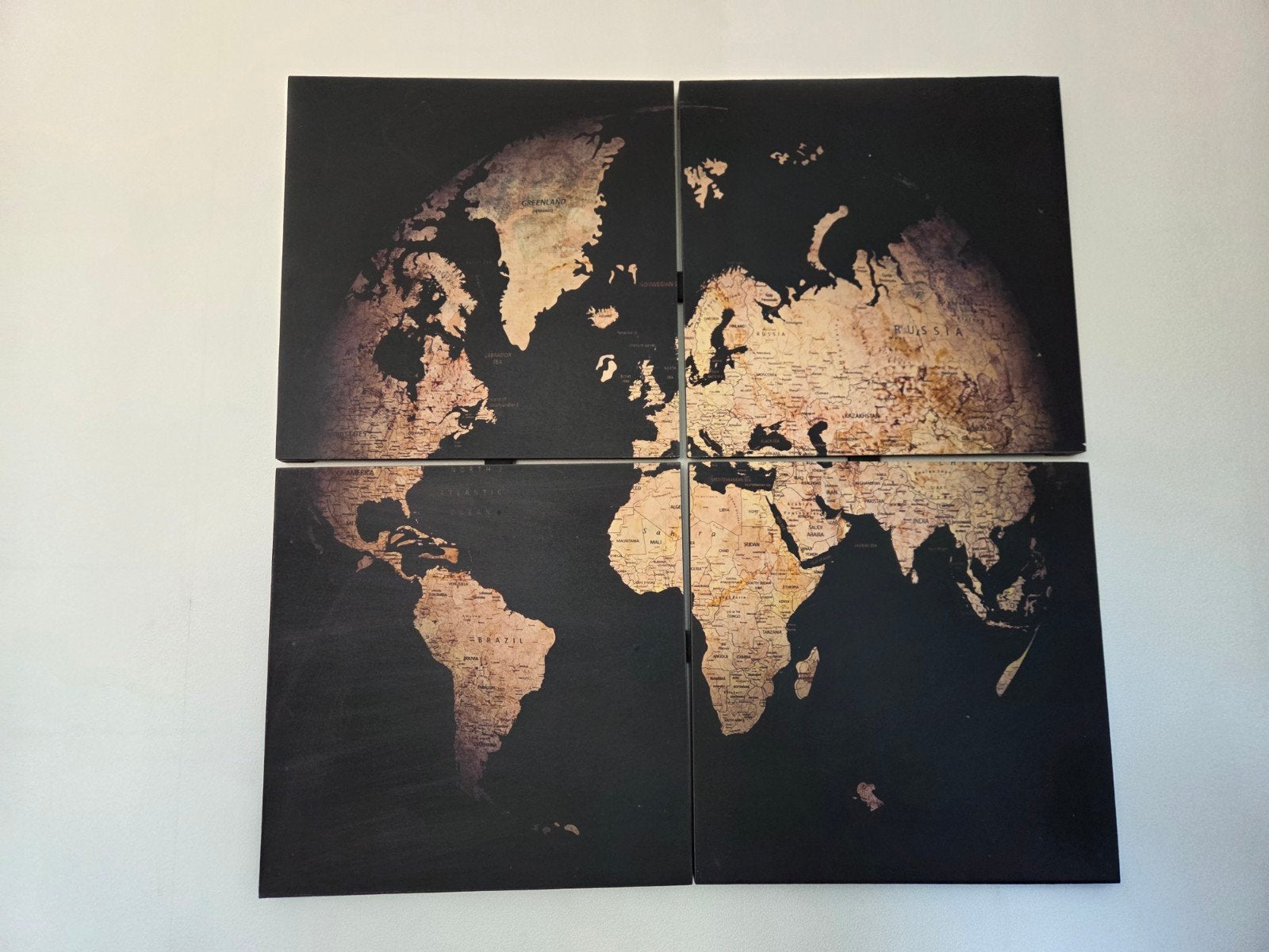 Wanddecoratie Wereldkaart - 4-delig 80x80 cm, Ophalen, Gebruikt, Hout, Wandbord of Wandpaneel