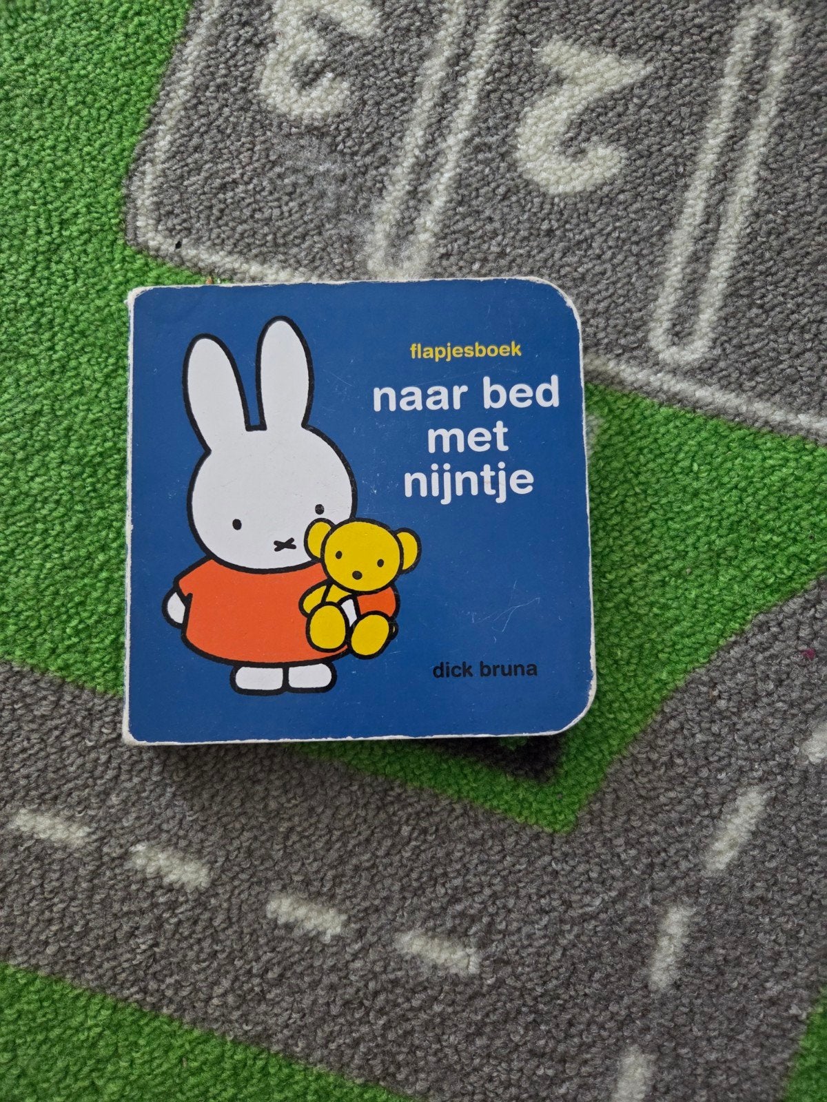 Flapjesboek Nijntje: Naar bed met Nijntje, Ophalen