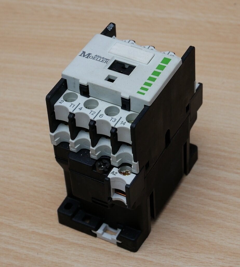 Moeller DIL00M-01 Magneetschakelaar 220 Volt, Ophalen of Verzenden, Nieuw