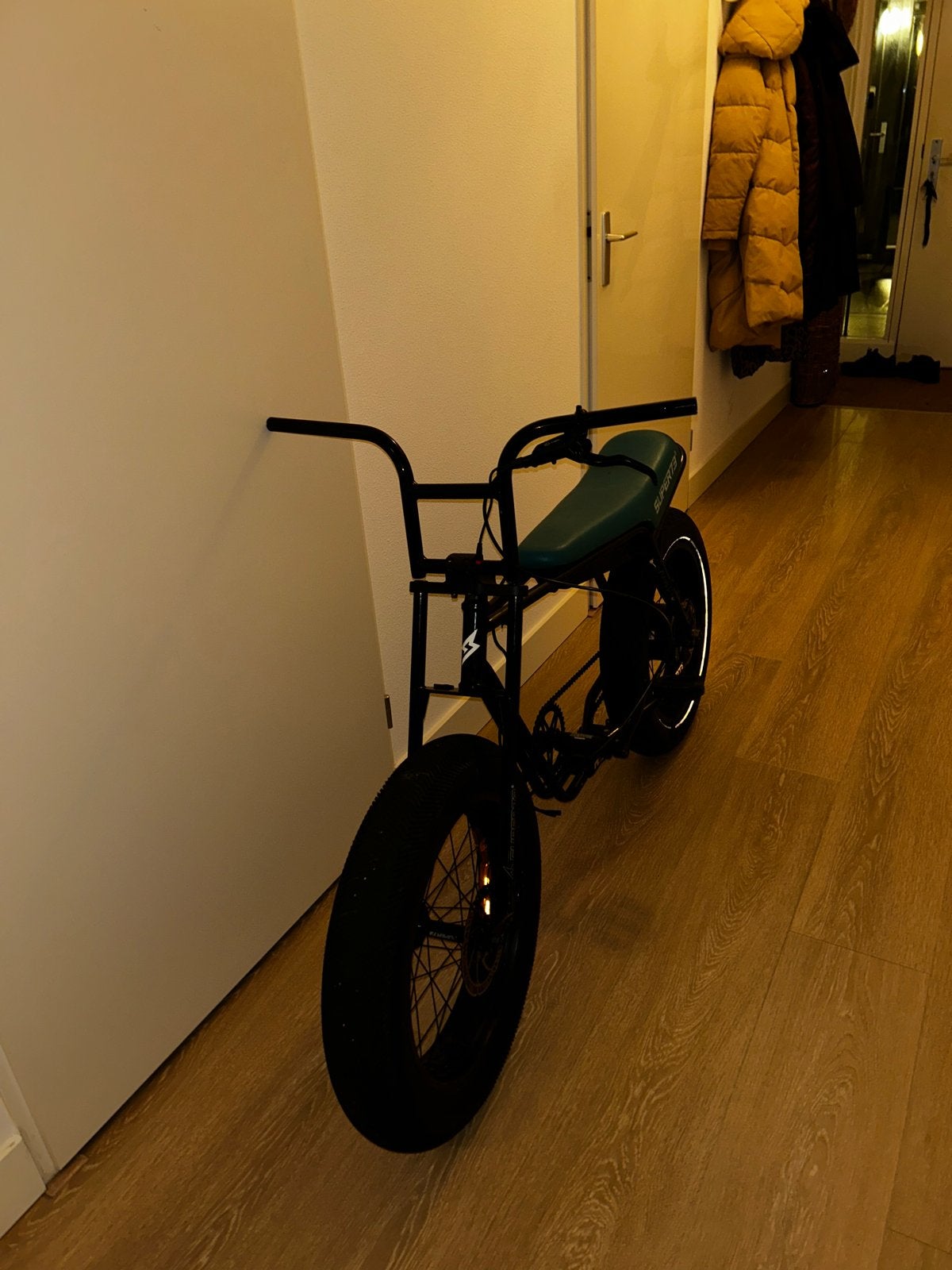 Super73 Zg heeft alleen nieuw batrij nodig, 51 tot 55 cm, Ophalen, Zo goed als nieuw, 50 km per accu of meer