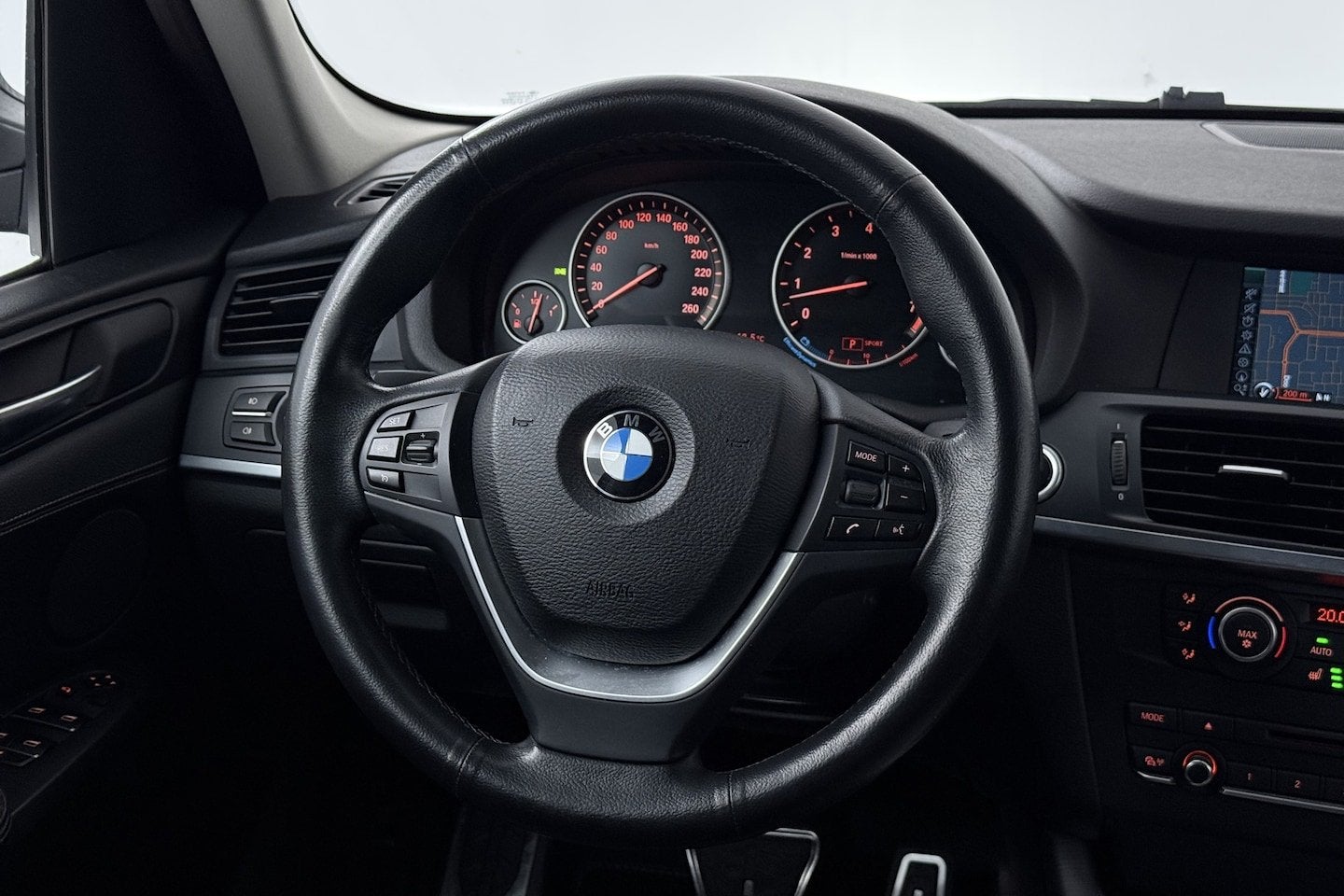 Foto 4 van BMW X3 XDrive35i High Executive (STOELVERWARMING, GROOT-NAVI