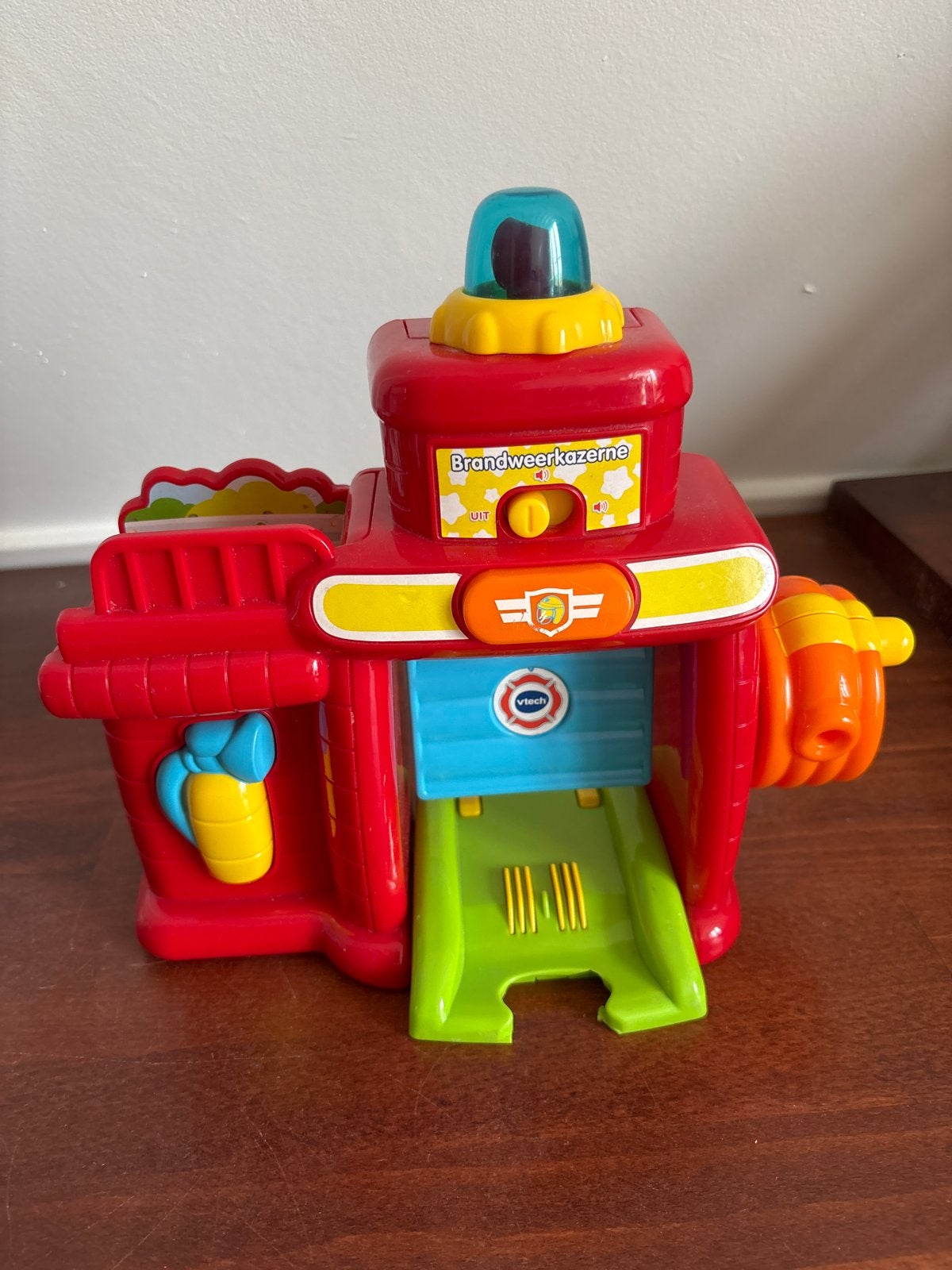 VTech Toet Toet Auto's Brandweerkazerne, Ophalen of Verzenden, Zo goed als nieuw, 6 maanden tot 2 jaar