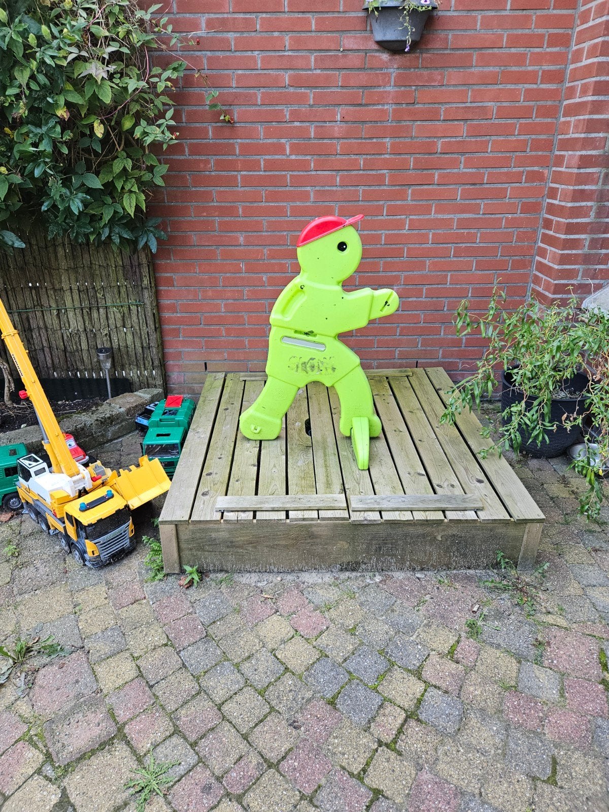 Victor Veilig verkeerspop, Ophalen, Gebruikt
