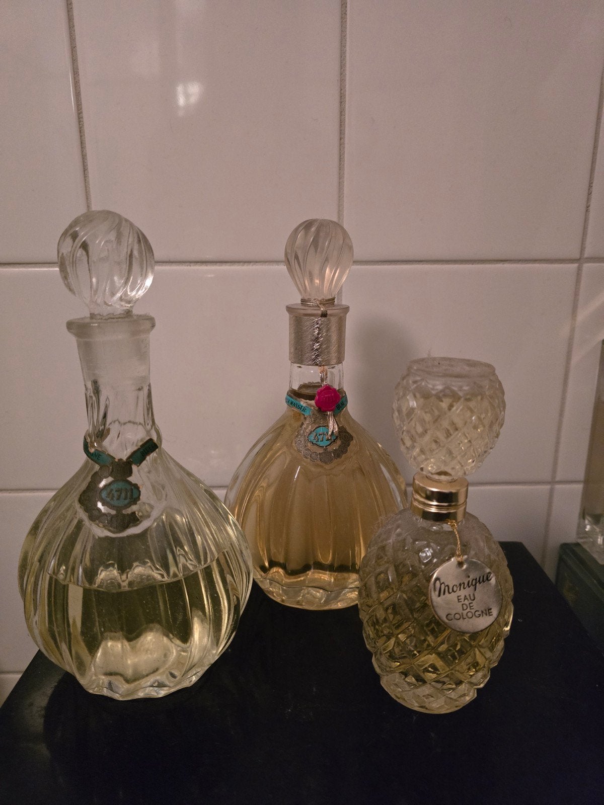 Eau de cologne flessen 3, Antiek en Kunst, Ophalen