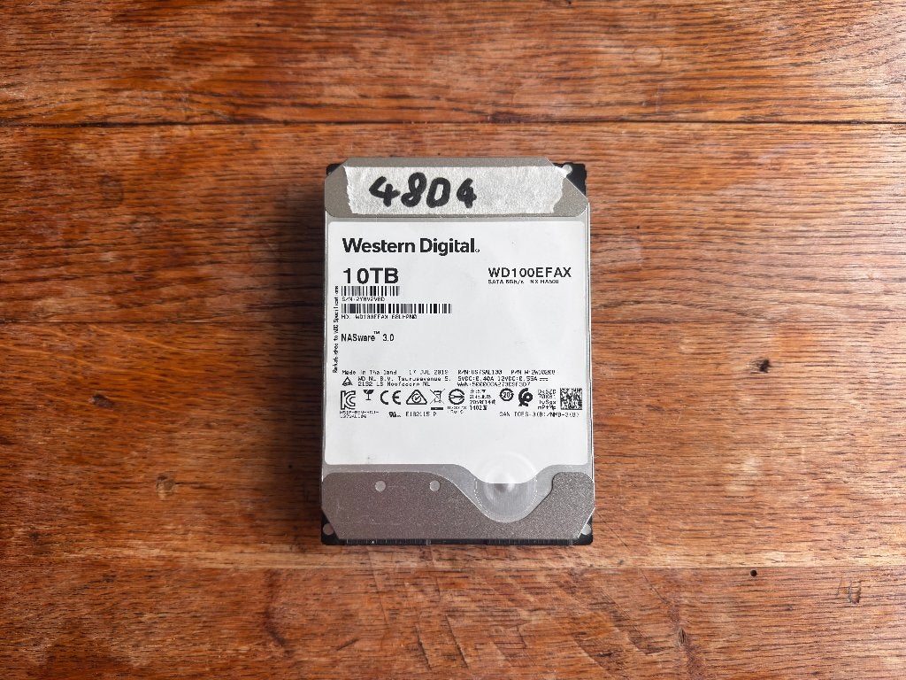 WD Red white label 10TB - 4804 uur - SATA HDD, Intern, Western Digital, Ophalen of Verzenden, Zo goed als nieuw