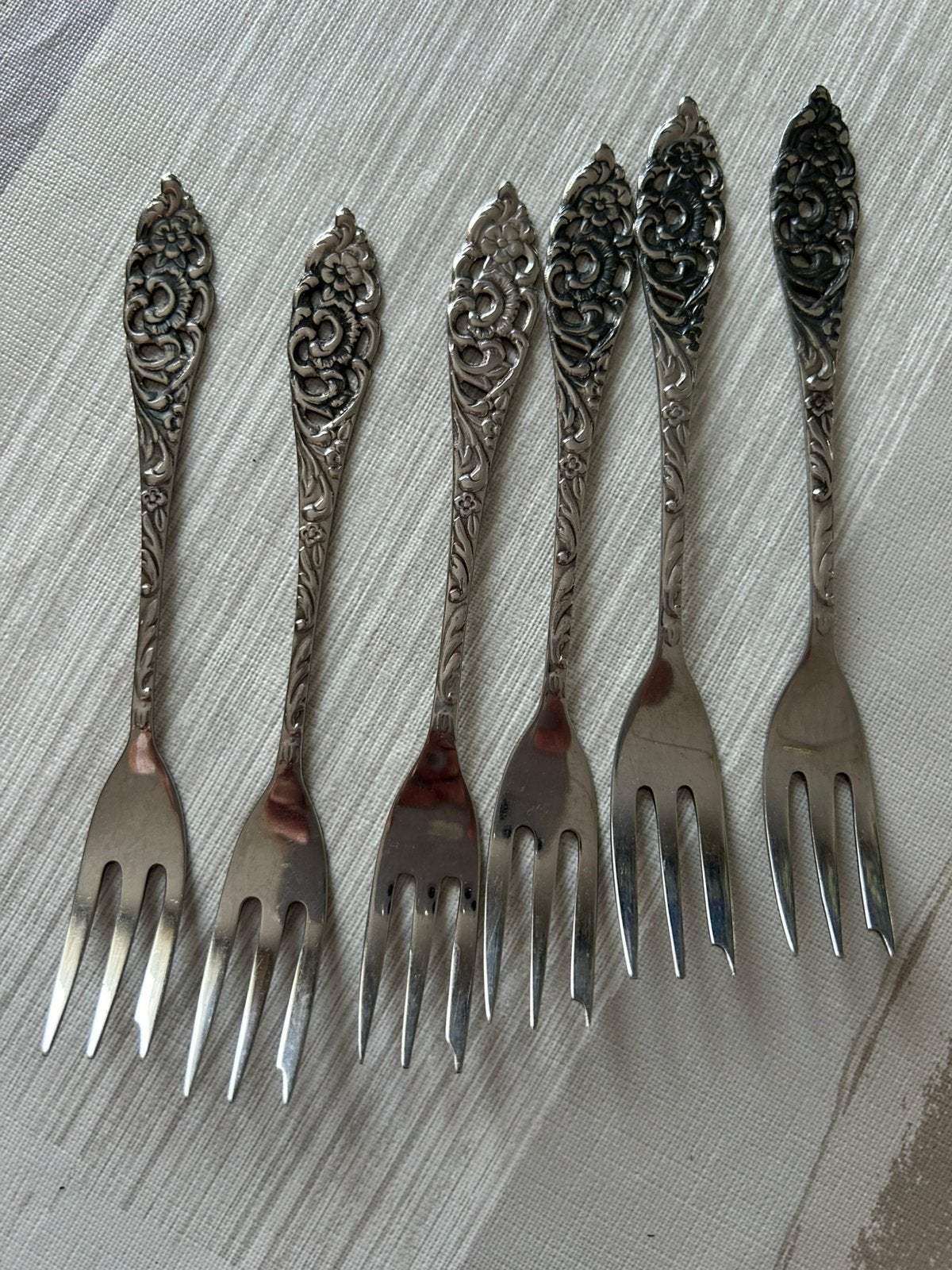 G sola z 6 vorkjes en 6 theelepels en 2 suiker lepeltjes, Ophalen