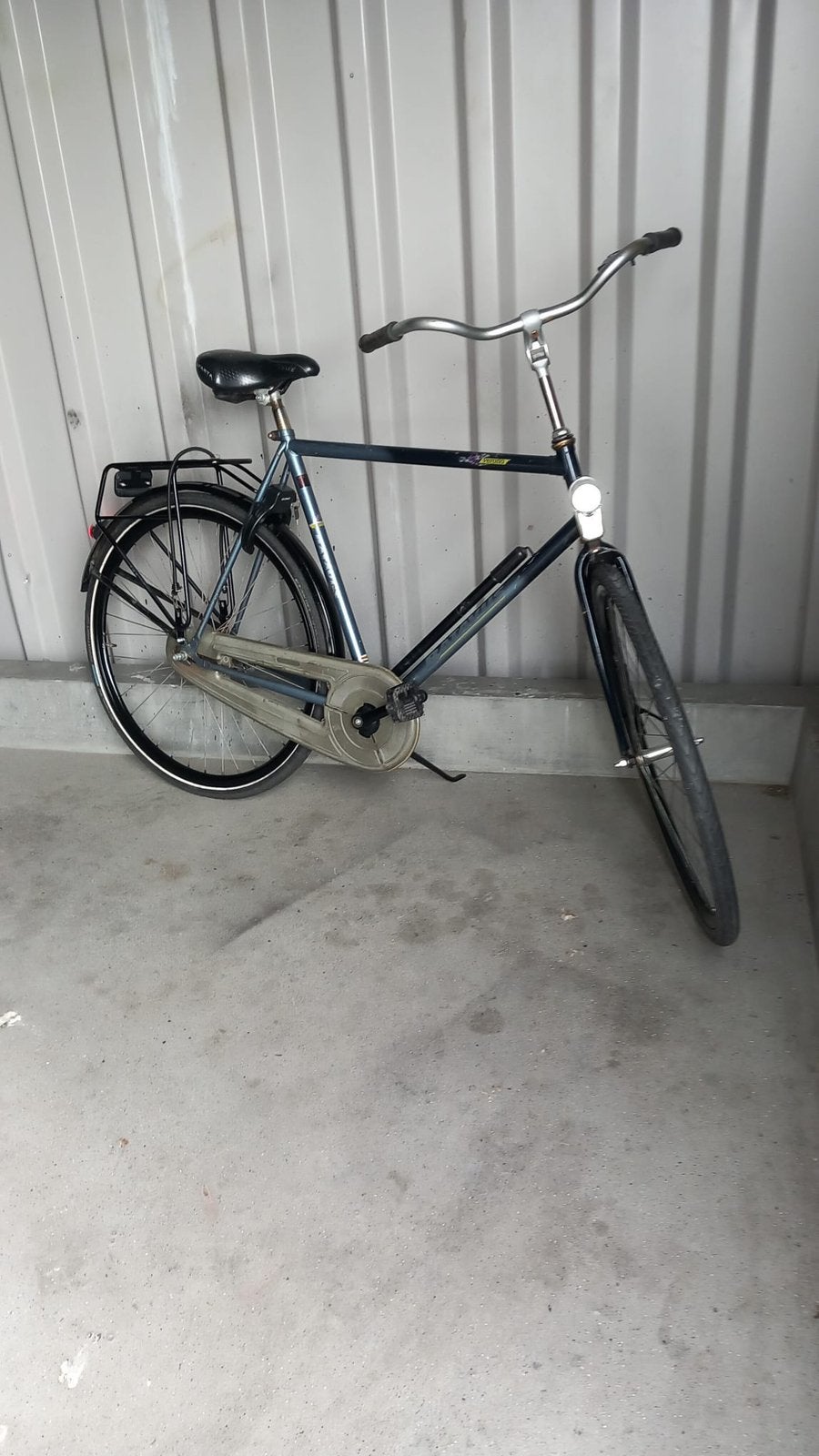 ZEER NETTE heren fiets BATAVUS met TERUGTRAPREM en SLOT!, Fietsen en Brommers, Fietsen | Heren | Herenfietsen, Ophalen, Terugtraprem