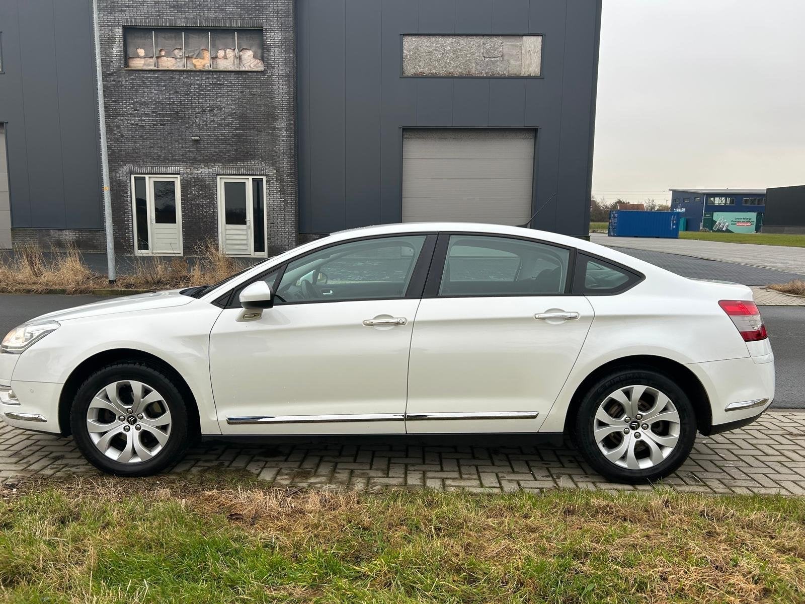 Citroën C5 1.6 VTI 88KW EGS 2012 Wit, Auto's, Citroën, Particulier, C5, ABS, Achteruitrijcamera, Airbags, Airconditioning, Bluetooth