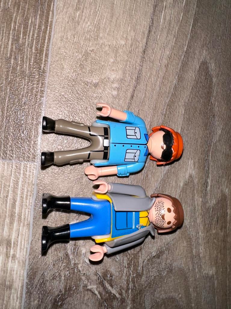 Playmobil Poppetjes - 2 Stuks, Kinderen en Baby's, Ophalen of Verzenden, Gebruikt, Jongen of Meisje