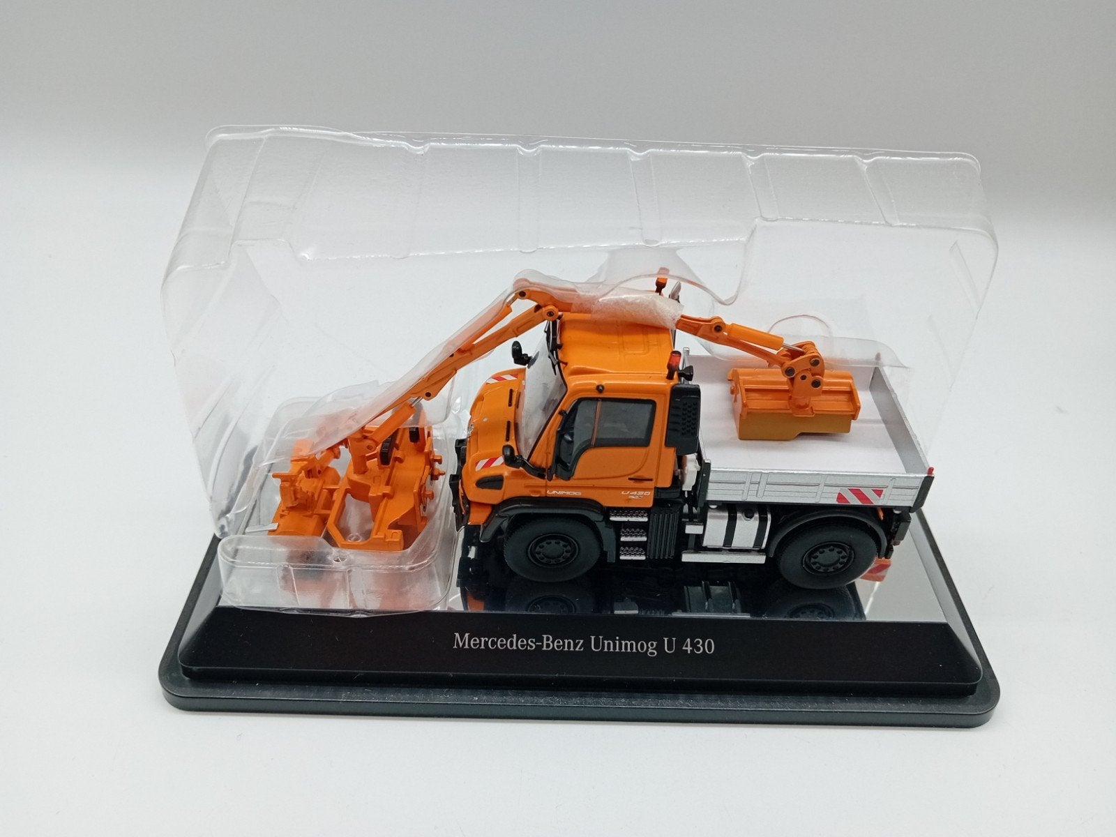 NZG MERCEDES BENZ UNIMOG U 430