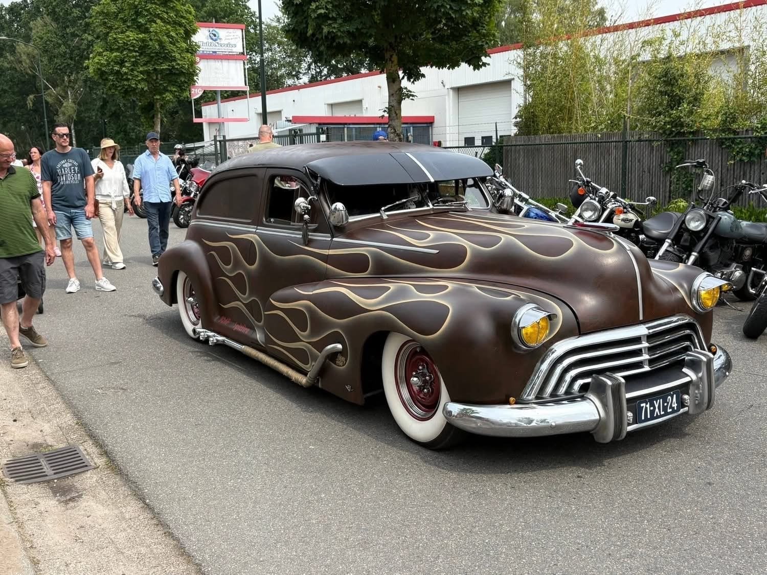 Oldsmobile 76-HYDROMATIC-DRIVE 1946 Bruin, foto 4