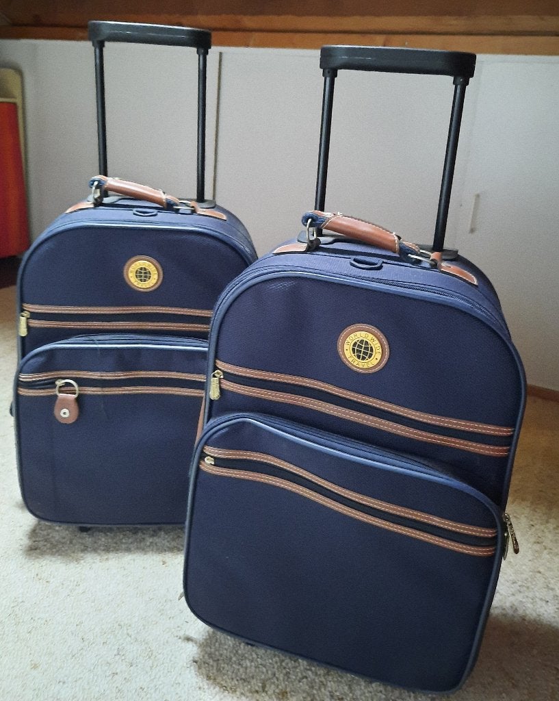 Set van 2 blauwe trolleys met uitschuifbare handgreep, Ophalen, Uitschuifbare handgreep, Minder dan 50 cm, Zo goed als nieuw