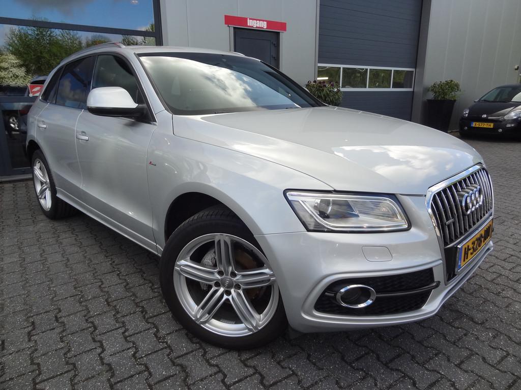 Audi Q5 | 2.0 quattro | 3X S-LINE | PANODAK | TREKHAAK | CAM, 1730 kg, Gebruikt, 4 cilinders, Bedrijf