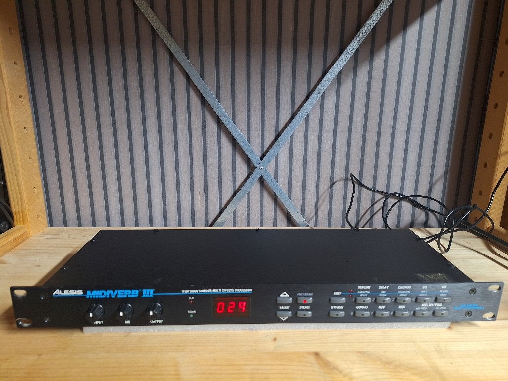 Alesis Midiverb III, Ophalen of Verzenden, Zo goed als nieuw, Reverb