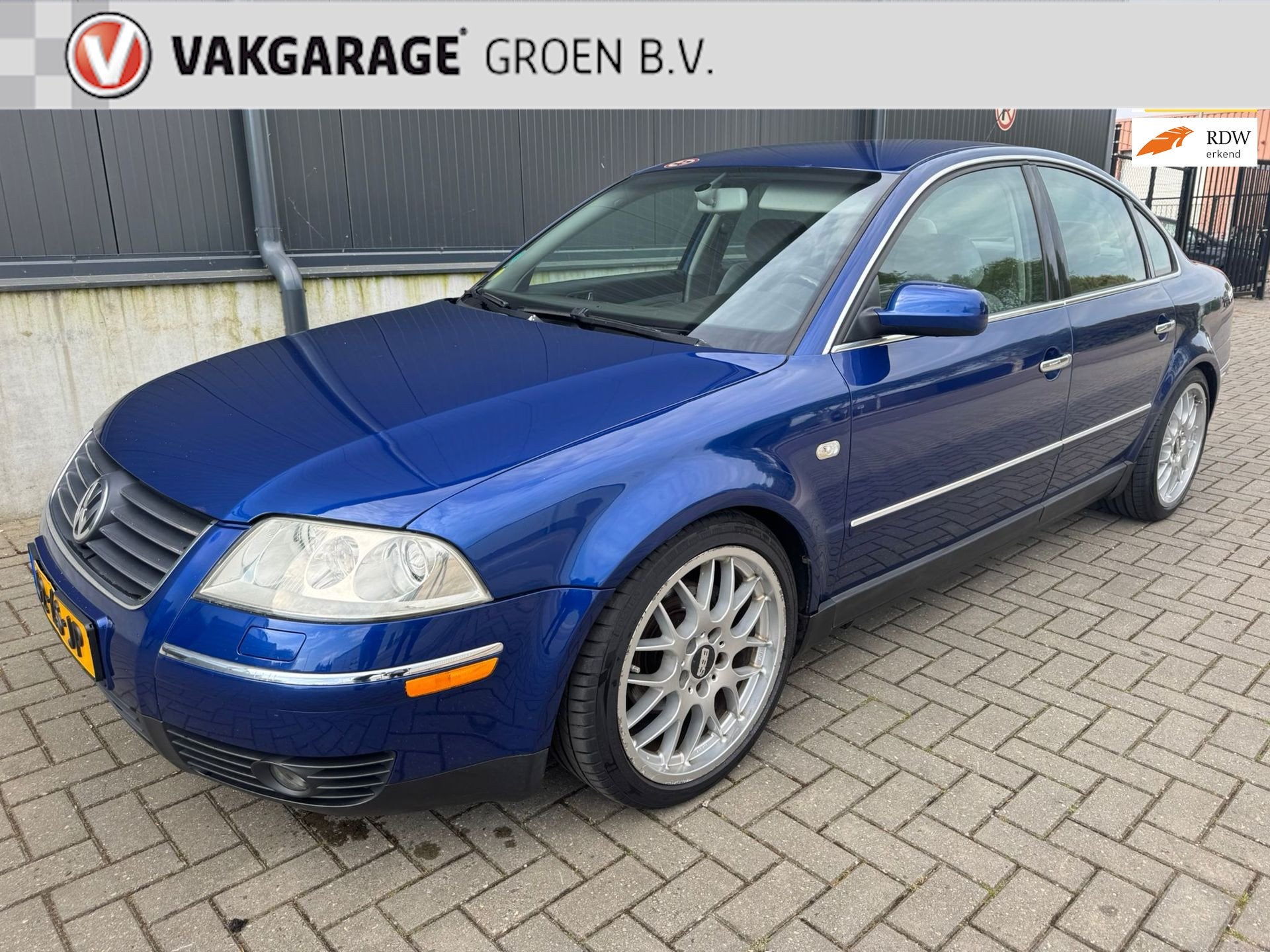 Volkswagen Passat 2.0 20V Arctic Clima/ cruise / trekhaak !, Auto's, Gebruikt, 4 cilinders, 1984 cc, Blauw