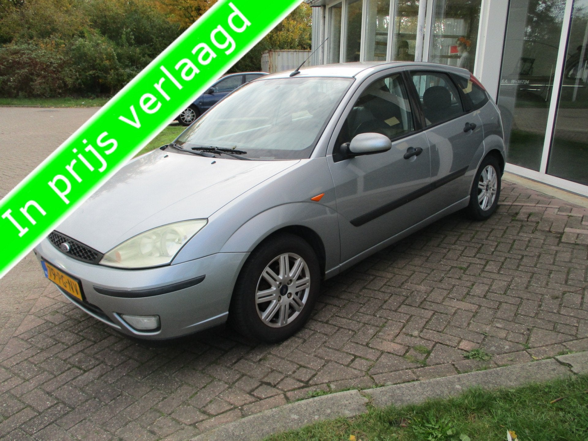 Ford Focus 1.6-16V Futura (bj 2004), 1596 cc, Gebruikt, Zwart, 4 cilinders